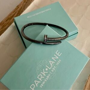 Park Lane Crest Bracelet in Hematite